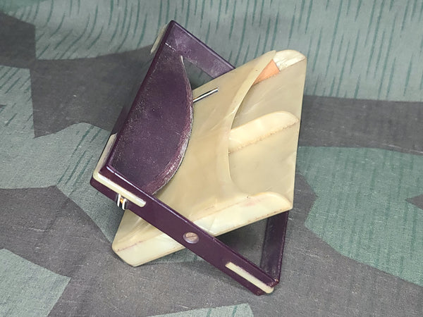 Fancy Celluloid Cigarette Case Stand