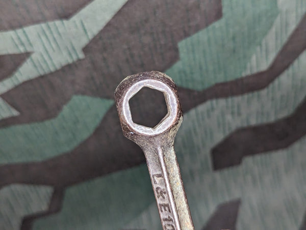 L&E 10 Hole Bone Wrench Knochen