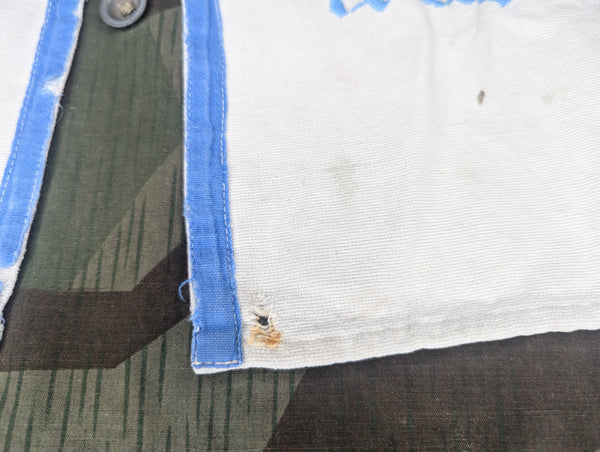 Frisches Wasser Embroidered Water Jug Cover AS-IS