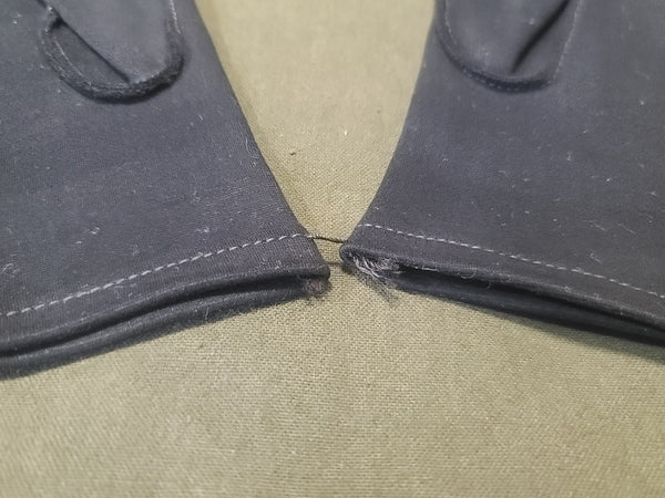 Navy WAVES or NNC Nurse Gloves
