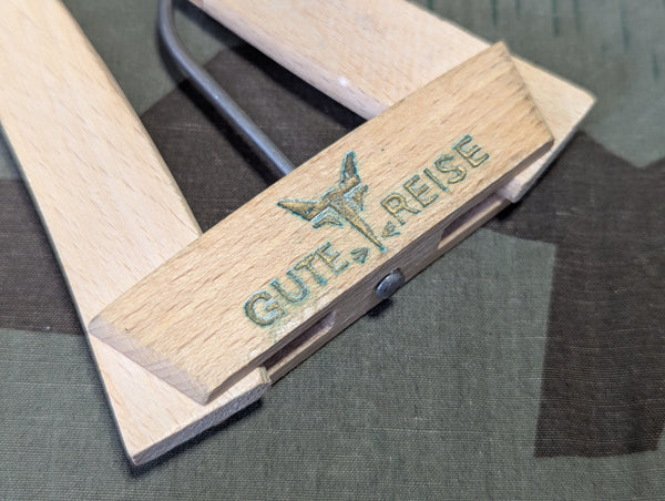 Gute Reise Folding German Hanger