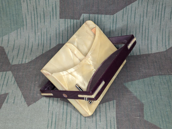 Fancy Celluloid Cigarette Case Stand