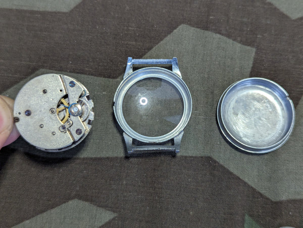 Thiel Mens Small Wrist Watch Working