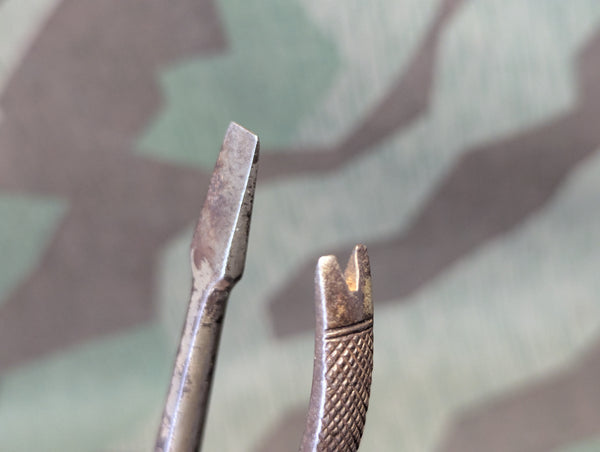 Communications Pioneer Universalwerkzeug