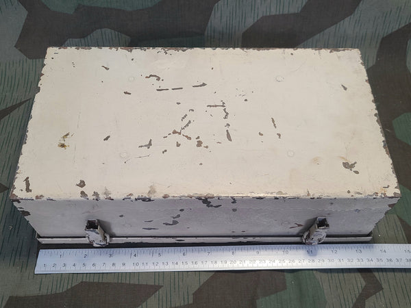 Verbandkasten with Contents