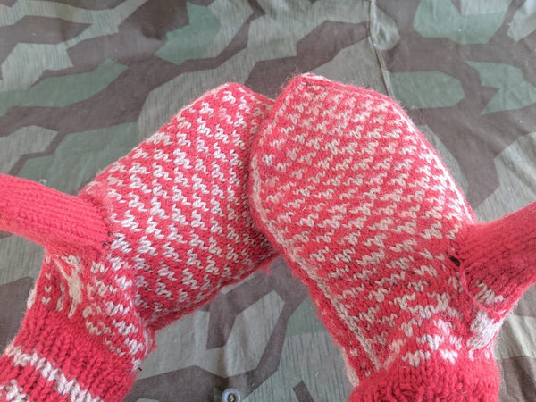 Red and White Knit Mittens
