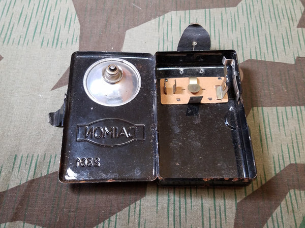 PW Daimon 2361 Flashlight