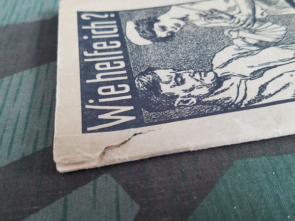 Wie Helfe Ich? Original First Aid Book with Poison Gas Leaflet