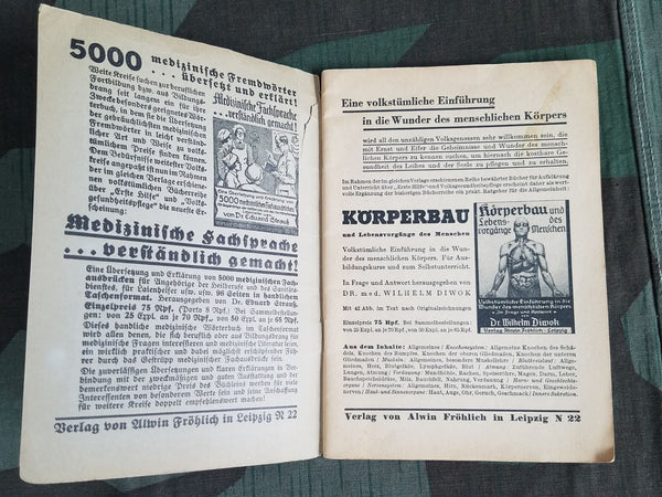 Wie Helfe Ich? Original First Aid Book with Poison Gas Leaflet