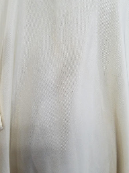 White and Pink Sleeveless Gown <br> (B-33.5" W-27" H-40")