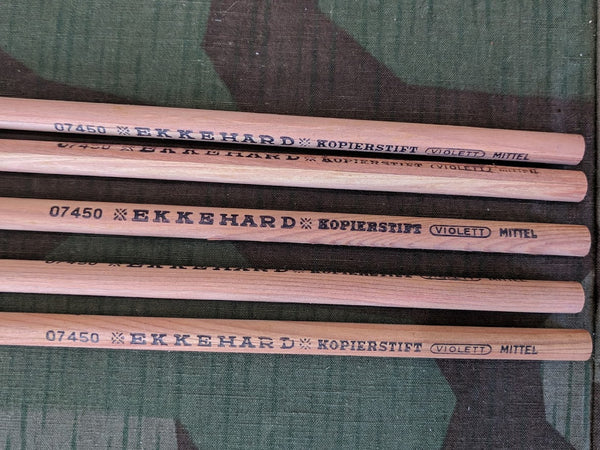 Ekkehard Purple Colored Pencils