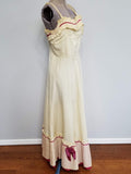 White and Pink Sleeveless Gown <br> (B-33.5" W-27" H-40")