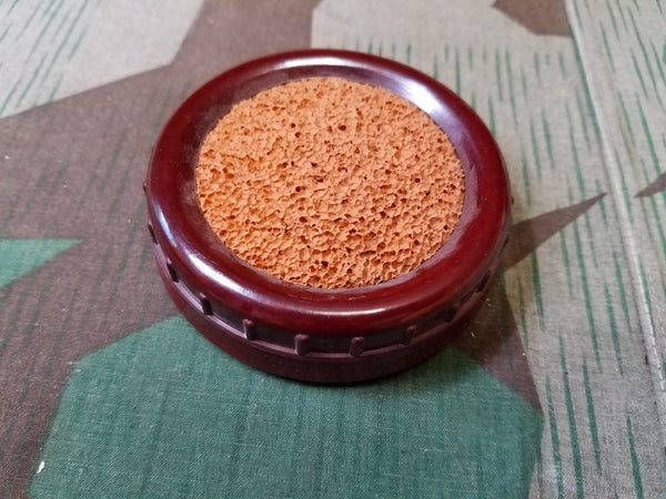 Vintage WWII-era German Famos Finger / Stamp Bakelite Moistening Pad