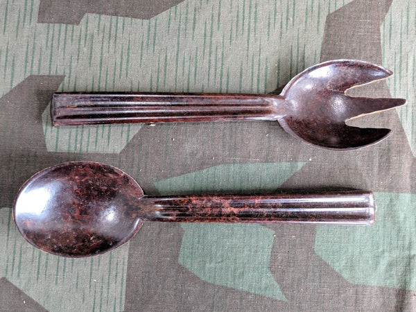 Original Bakelite Picnic Set