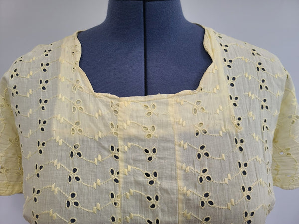 Pale Yellow Eyelet Dress <br> (B-47" W-42" H-49")