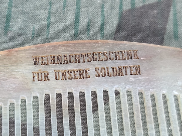 "Weihnachtsgeschenk für Unsere Soldaten" Horn Comb