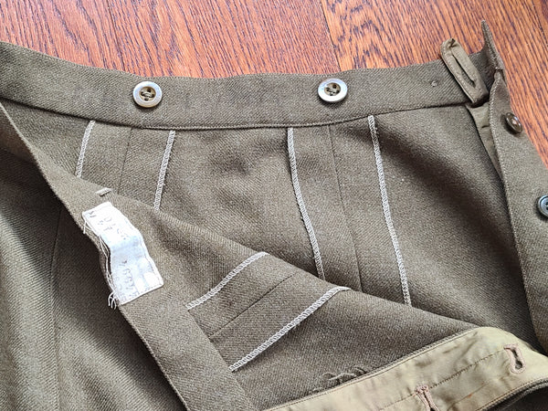 British Made Women's Ike Jacket and Skirt <br> (B-37" W-25" H-37")