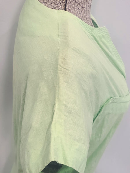 Light Green Dress <br> (B-36" W-28" H-42")