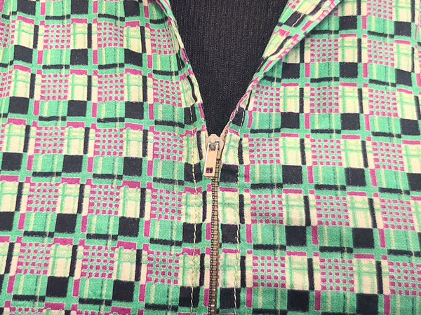 German Green Print Zipper Front Dress <br> (B-38" W-32" H-40.5")