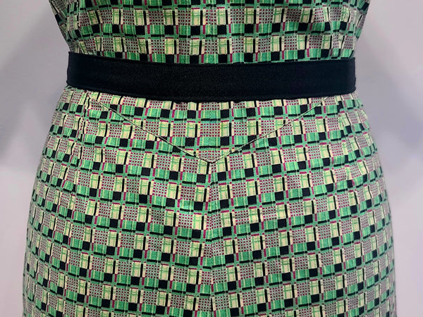 German Green Print Zipper Front Dress <br> (B-38" W-32" H-40.5")