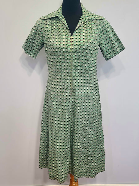 German Green Print Zipper Front Dress <br> (B-38" W-32" H-40.5")