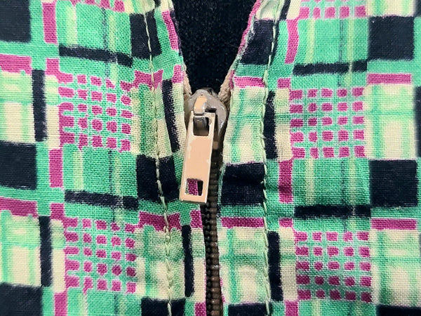 German Green Print Zipper Front Dress <br> (B-38" W-32" H-40.5")