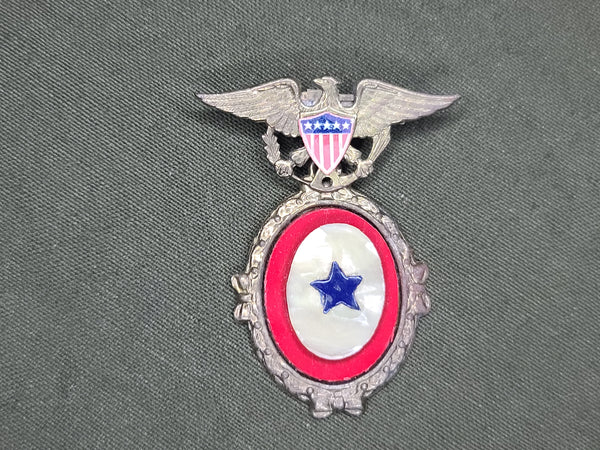 Eagle Blue Star In Service Sweetheart Pin on Card