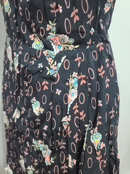 Flower and Leaf Print Cold Rayon Dress <br> (B-36" W-28" H-37")