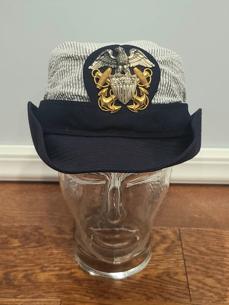 WAVES Seersucker Officer's Jacket and Hat with Covers (Named) <br> (B-41" W-32")