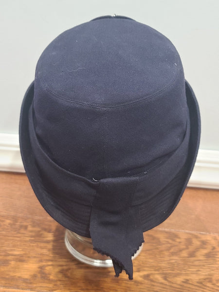 WAVES Seersucker Officer's Jacket and Hat with Covers (Named) <br> (B-41" W-32")