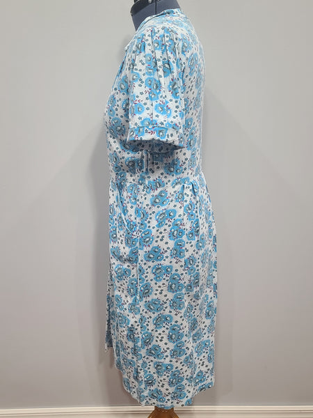 Soviet Blue Flower Print Dress <br> (B-39" W-37" H-48")
