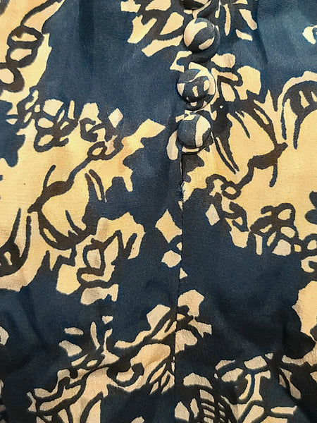 1930s Silk Print Dress <br> (B-43" W-35" H-44")