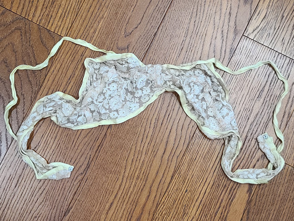 German Lacy Bra <br> (34" Bust)