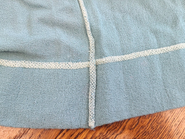 German Rayon Teal Dress <br> (B-31.5" W-25" H-38")