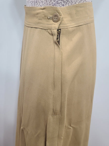 CWAC Canadian WAC Uniform: Jacket and Skirt <br> (B-34" W-24.5" H-34")