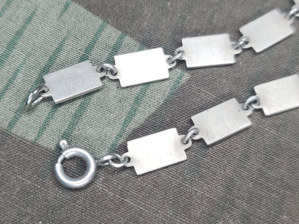 Der Deutsche KdF Ship Signal Flag Bracelet