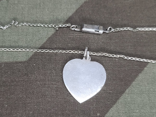 Behalt mich lieb (Keep me dear) Heart Necklace