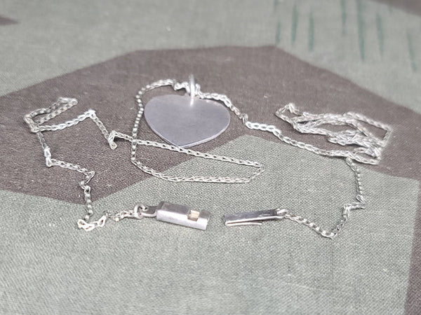 Behalt mich lieb (Keep me dear) Heart Necklace