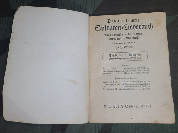 Das Neue Soldaten Liederbuch Soldier's Song Book (Set of 3)