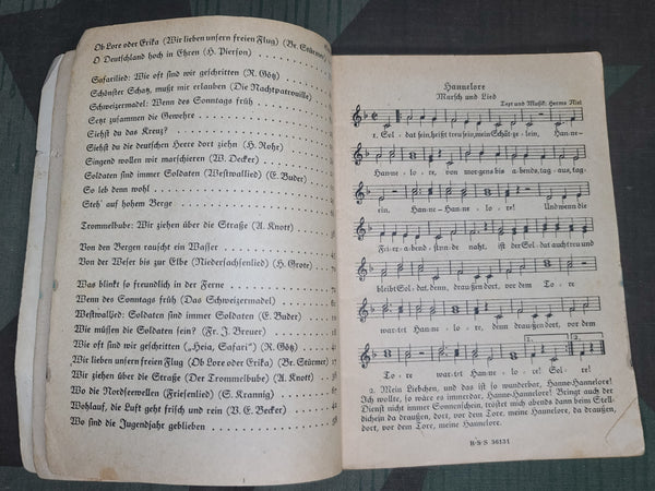 Das Neue Soldaten Liederbuch Soldier's Song Book (Set of 3)