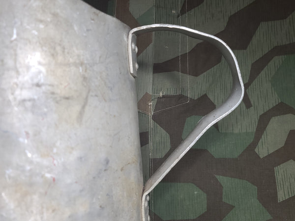 Barracks Water Jug RAD WAL39