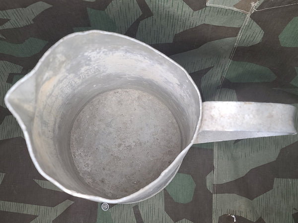 Barracks Water Jug RAD WAL39