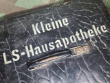 Kleine LS-Hausapotheke with Some Contents