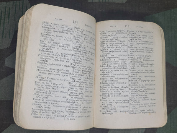 WWI (or Earlier) Deutsch - Russisch Dictionary