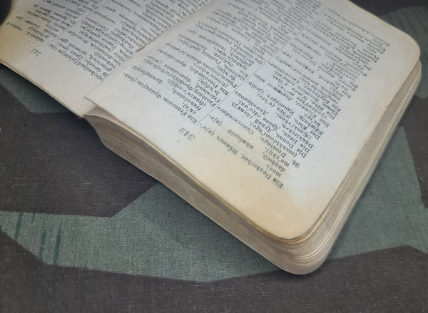 WWI (or Earlier) Deutsch - Russisch Dictionary
