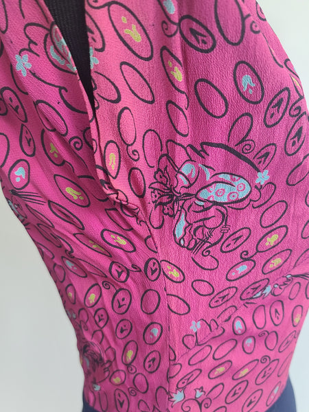 Genie Novelty Print Dress <br> (B-36" W-27" H-37")