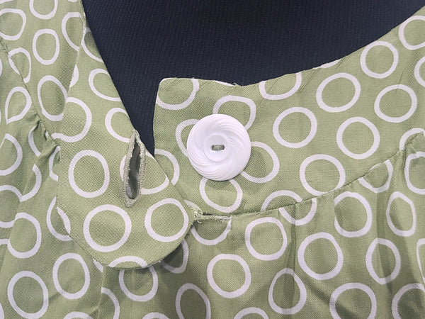 German Green Circle Print Dress DRP Zipper <br> (B-38" W-30" H-40")