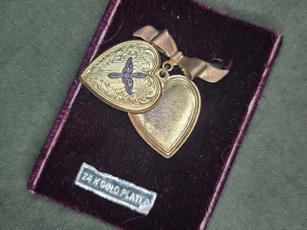Army Air Corps Locket Pin in Box