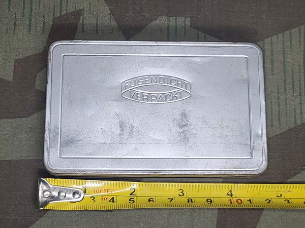 HN Haus Neuerburg 24 Cigarette Tin