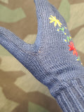 German Flower Winter Gloves